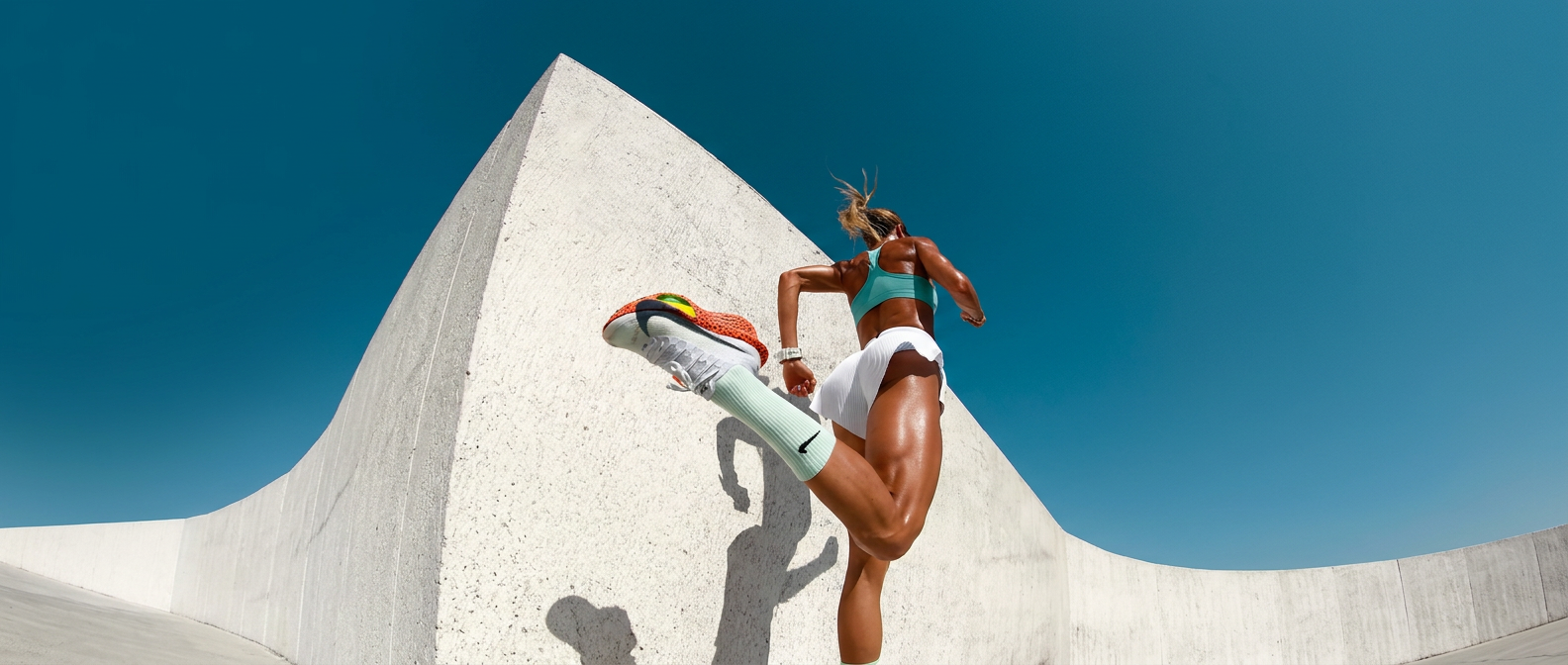 Atleta entrenando al aire libre